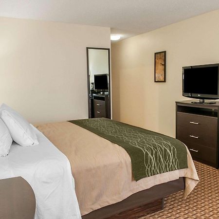 Comfort Inn&Suites Warsaw Zewnętrze zdjęcie