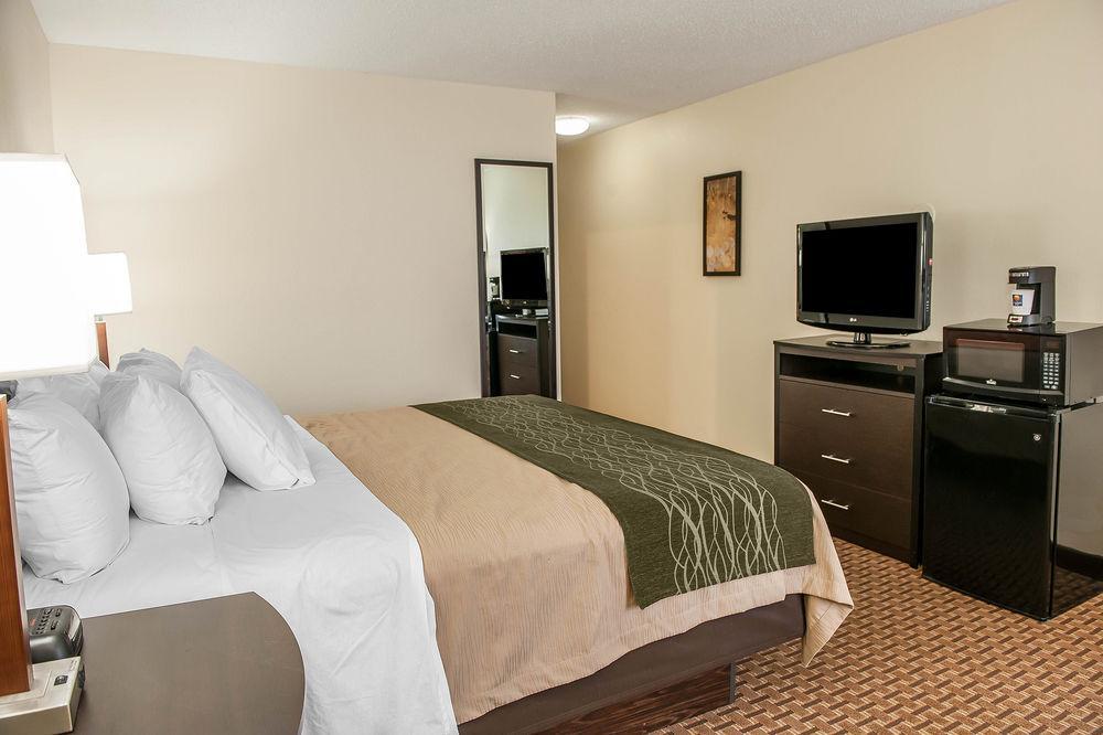 Comfort Inn&Suites Warsaw Zewnętrze zdjęcie