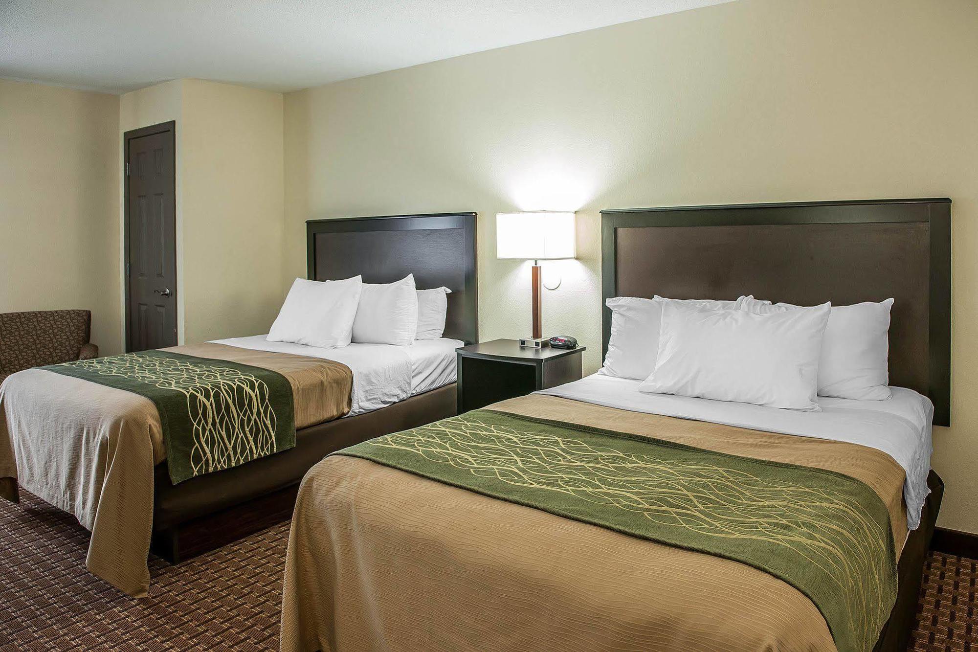 Comfort Inn&Suites Warsaw Zewnętrze zdjęcie
