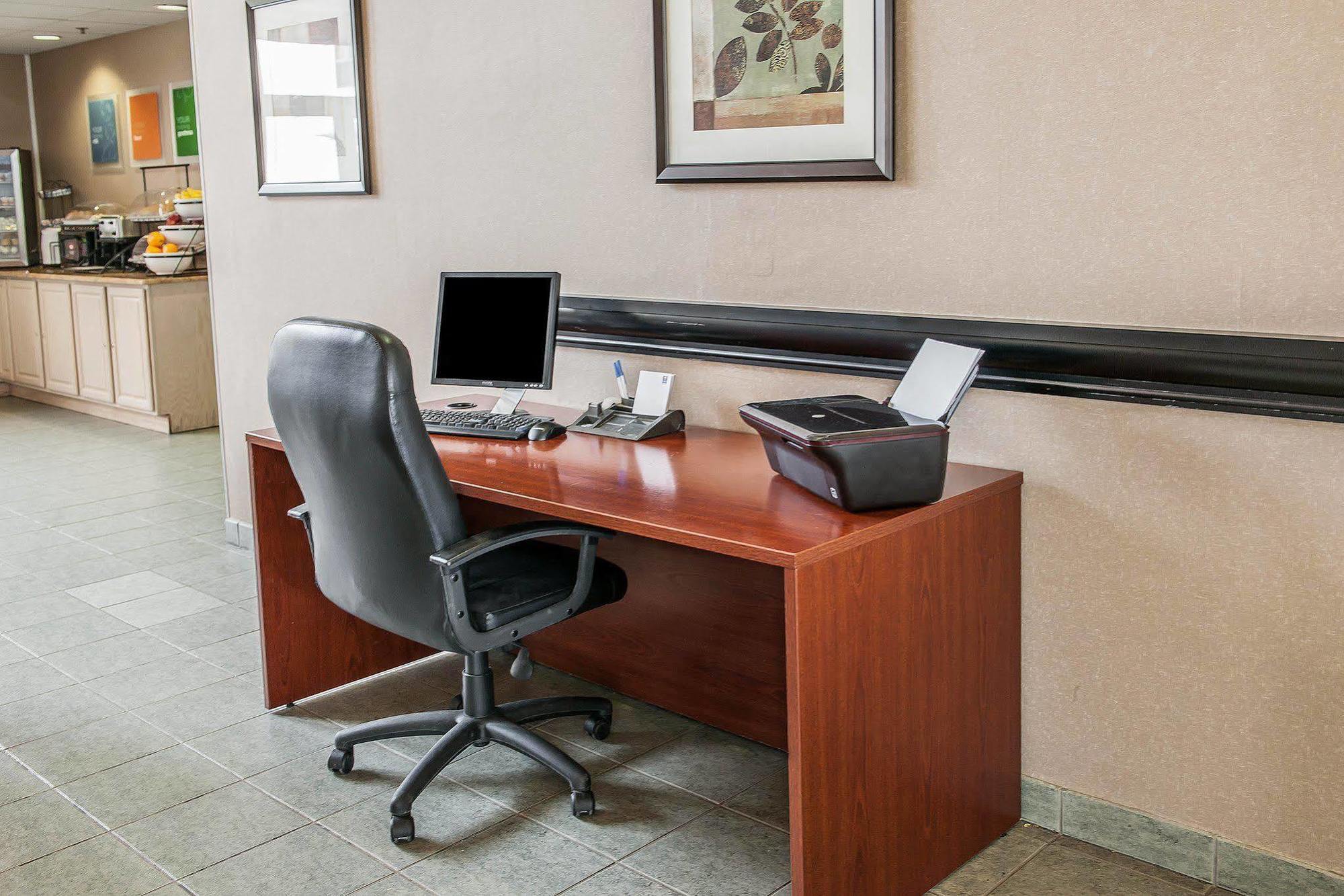 Comfort Inn&Suites Warsaw Zewnętrze zdjęcie